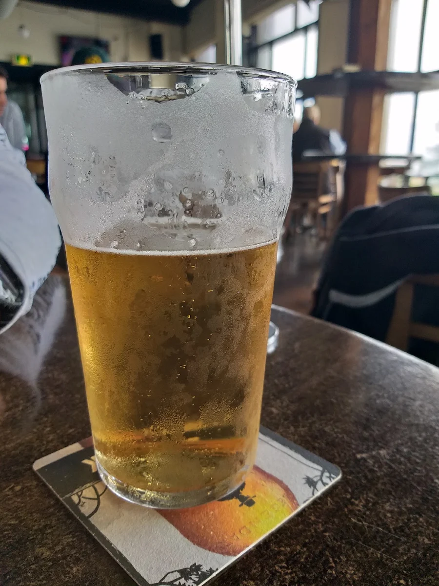 Beer, Saloon Bar Ocean Beach Hotel