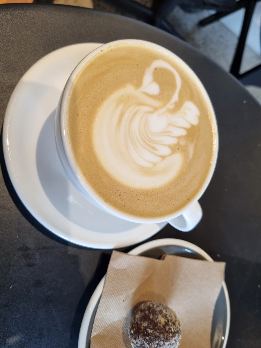 Highlights, Lava Coffee