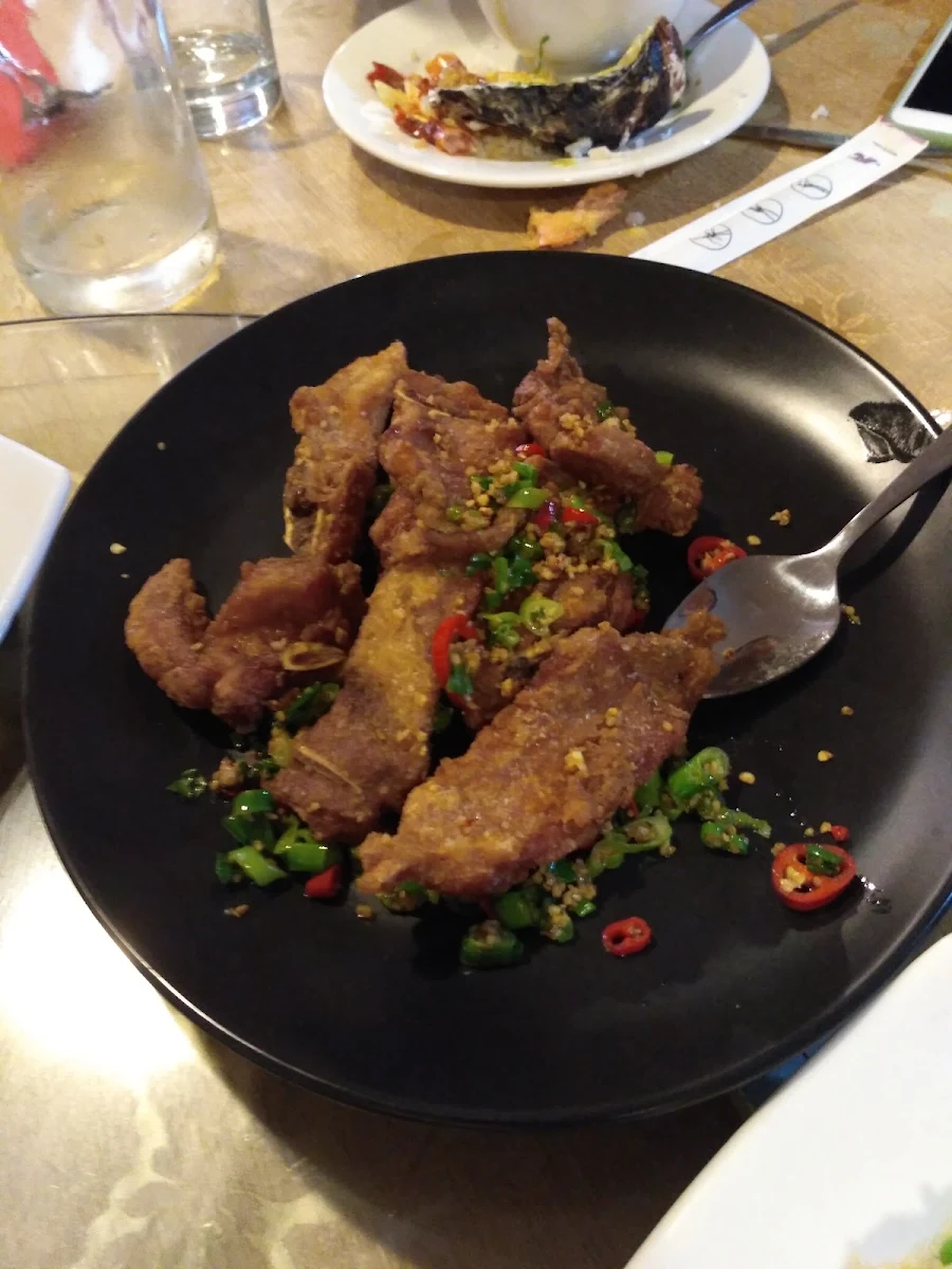 Highlights, Happy Sun Restaurant