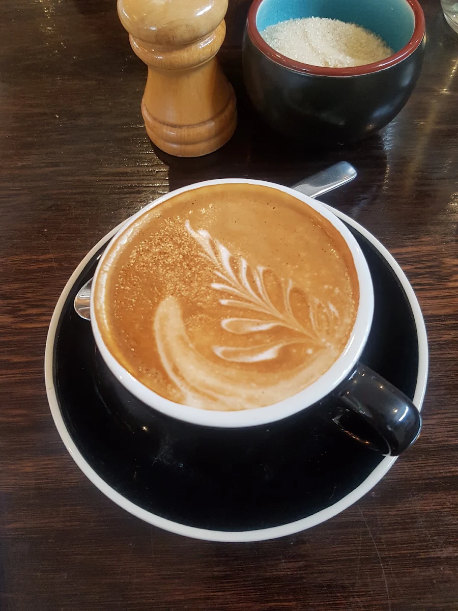 Flat White, Sweet Lulus Cafe
