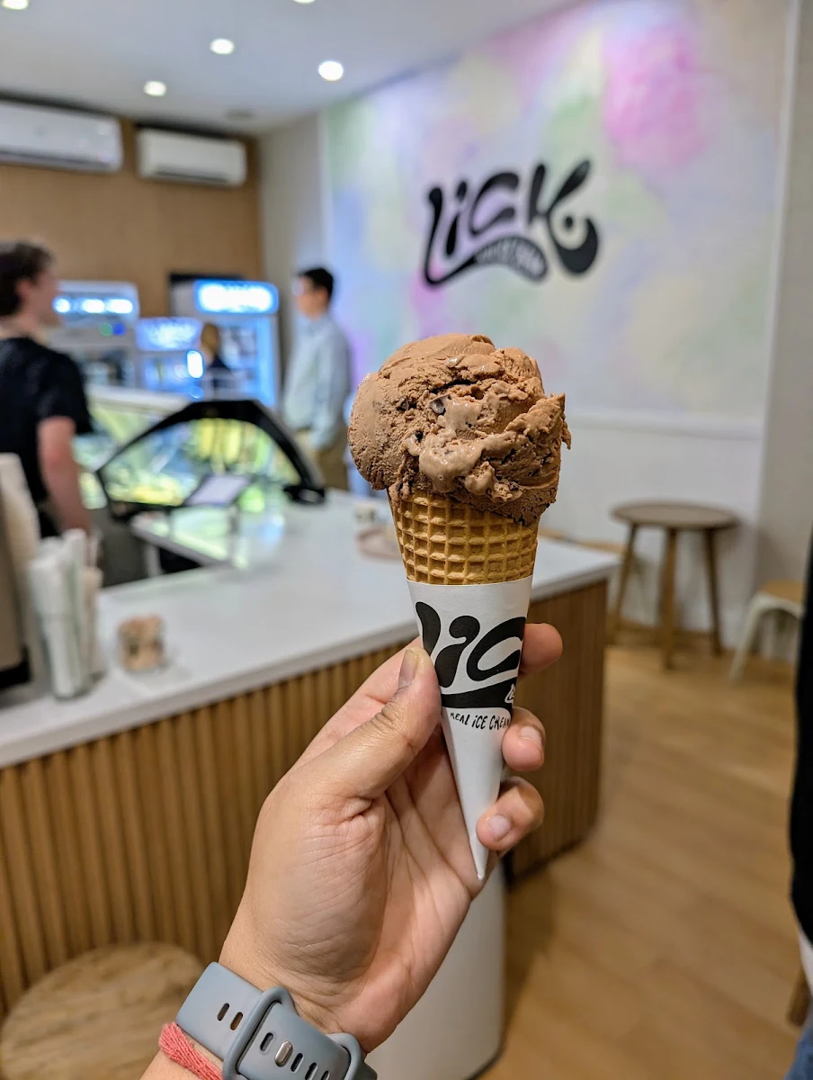 Dark Chocolate Scoop