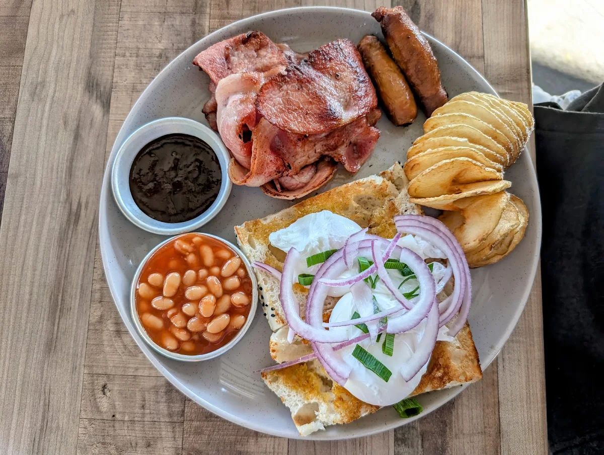 Highlights, Cool Beanz Cafe and Dessert Bar