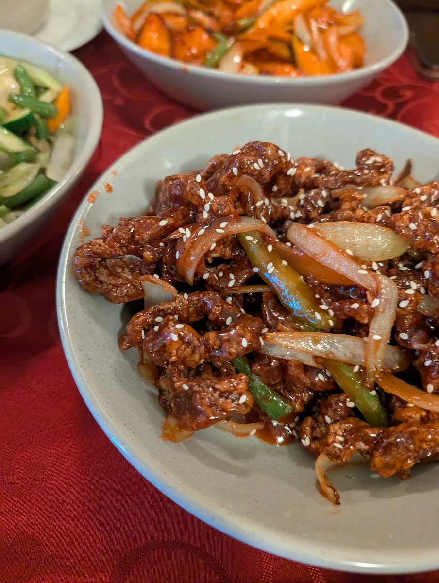 Highlights, Mei’s Chinese restaurant