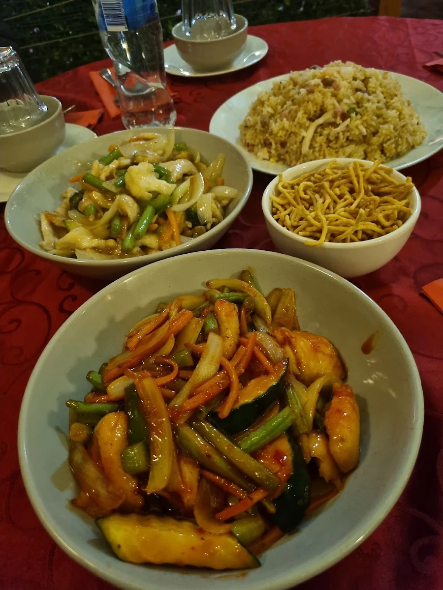 Highlights, Mei’s Chinese restaurant