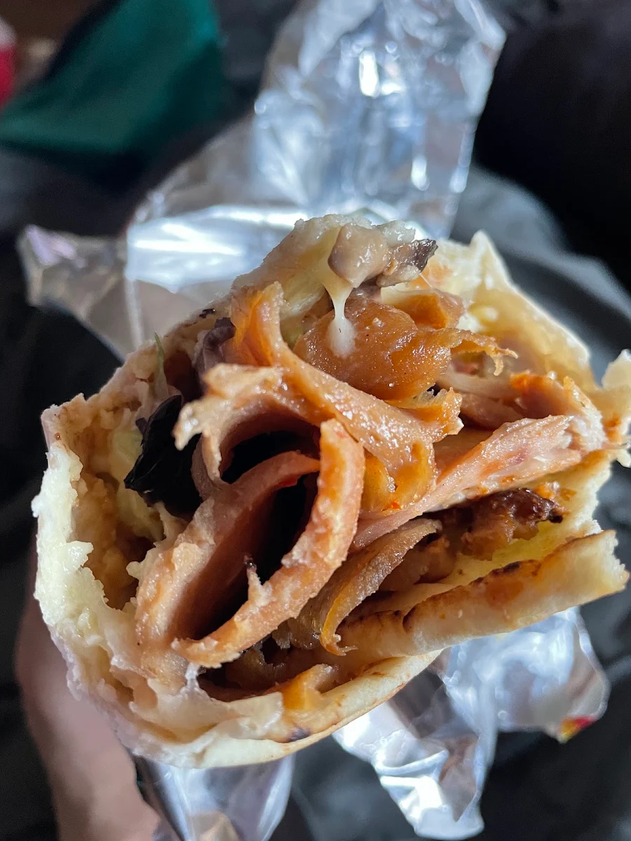 Junior Mix Kebab with Mushroom Lettuce Tomato