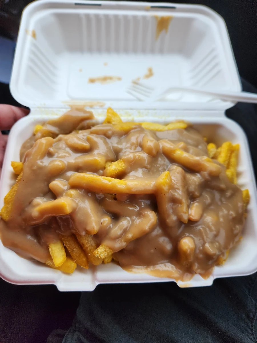 Chips & Gravy, Campbelltown Fried Chicken