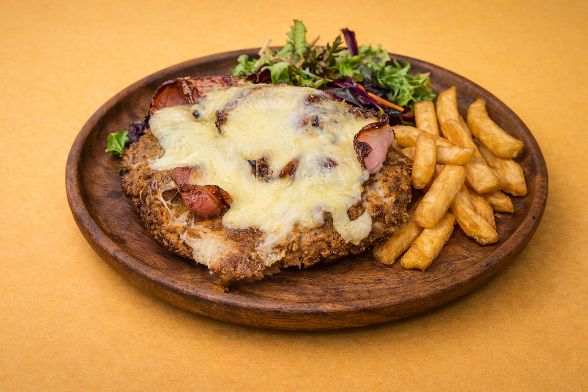 Aussie Parma, Hungry Cow Woodfire Pizzeria & Burgers