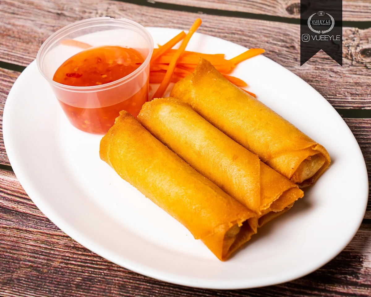 Spring Roll, Silver Swan