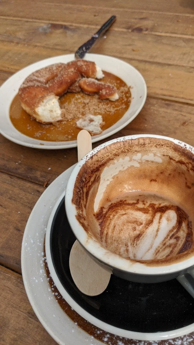 Cinnamon Donut, Alley Cat Coolum Beach