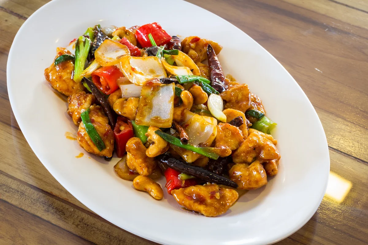 Highlights, Pedas Malaysia and Chinese Restaurant