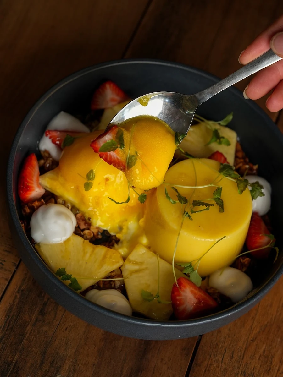 Mango Parfait, Capulet & Co