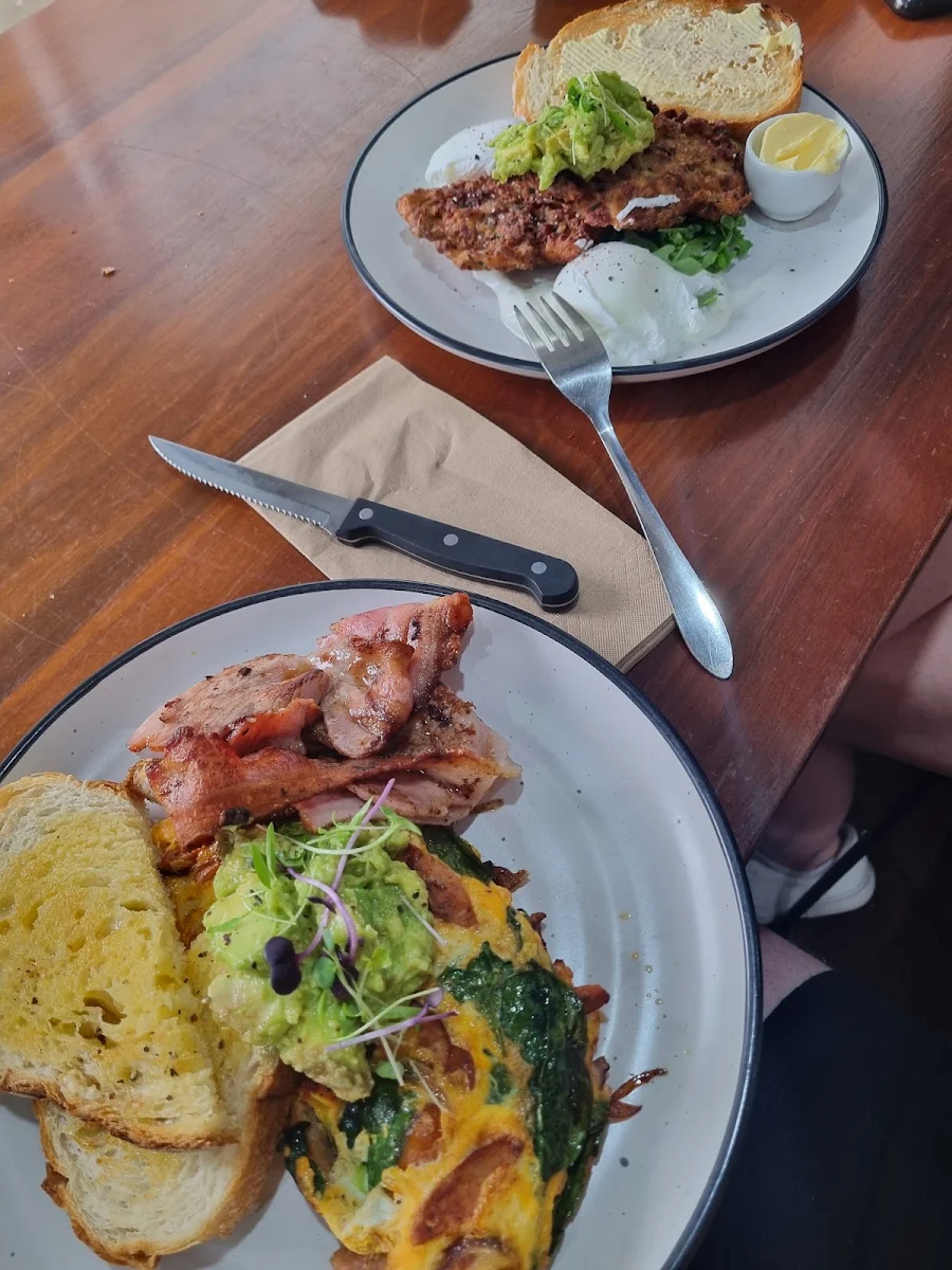 Omelette, Capulet & Co