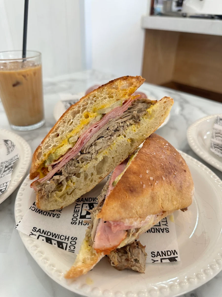 Cubano, Sandwich Society