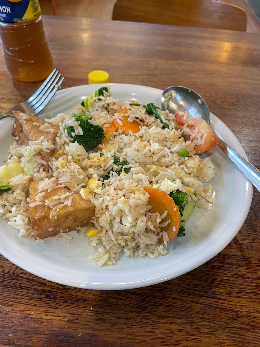 Highlights, Kings Corner Thai Five Dock