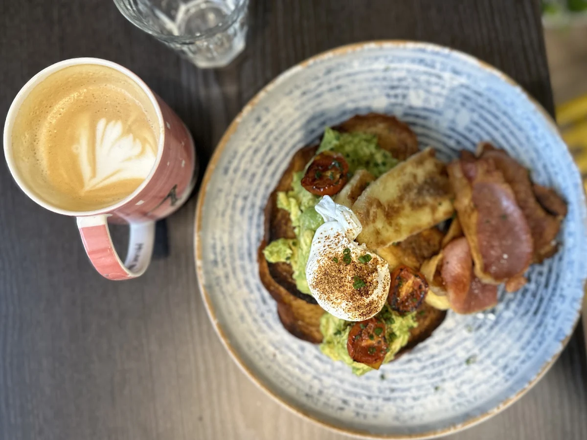 Highlights, Close Collective Cafe