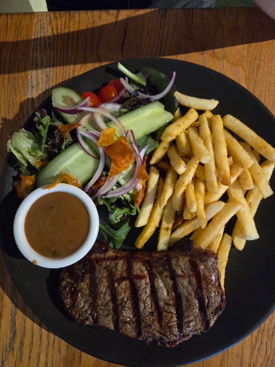 Highlights, Narellan Hotel