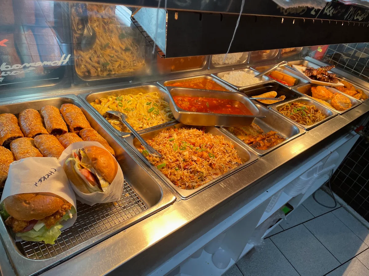 Highlights, World cafe restaurant