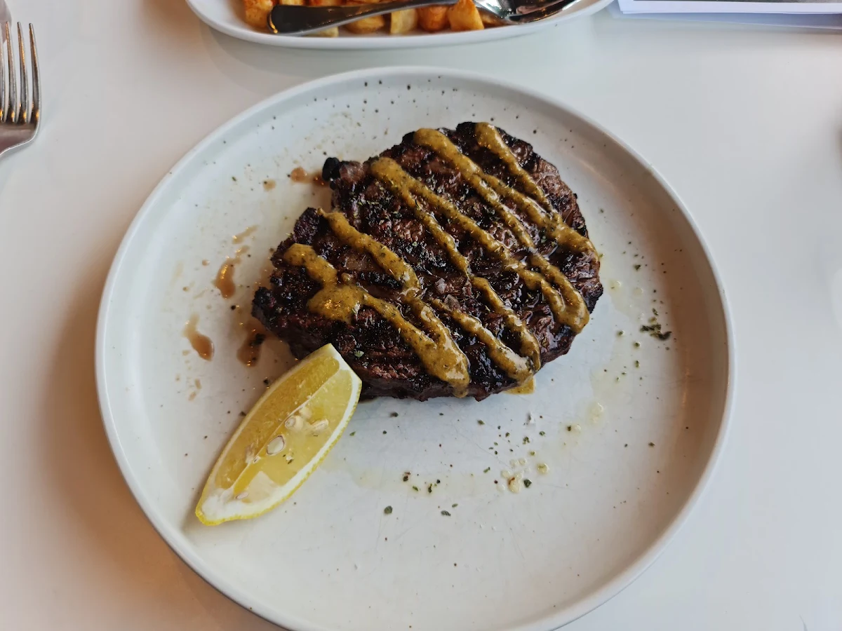 Angus Scotch Fillet 300g