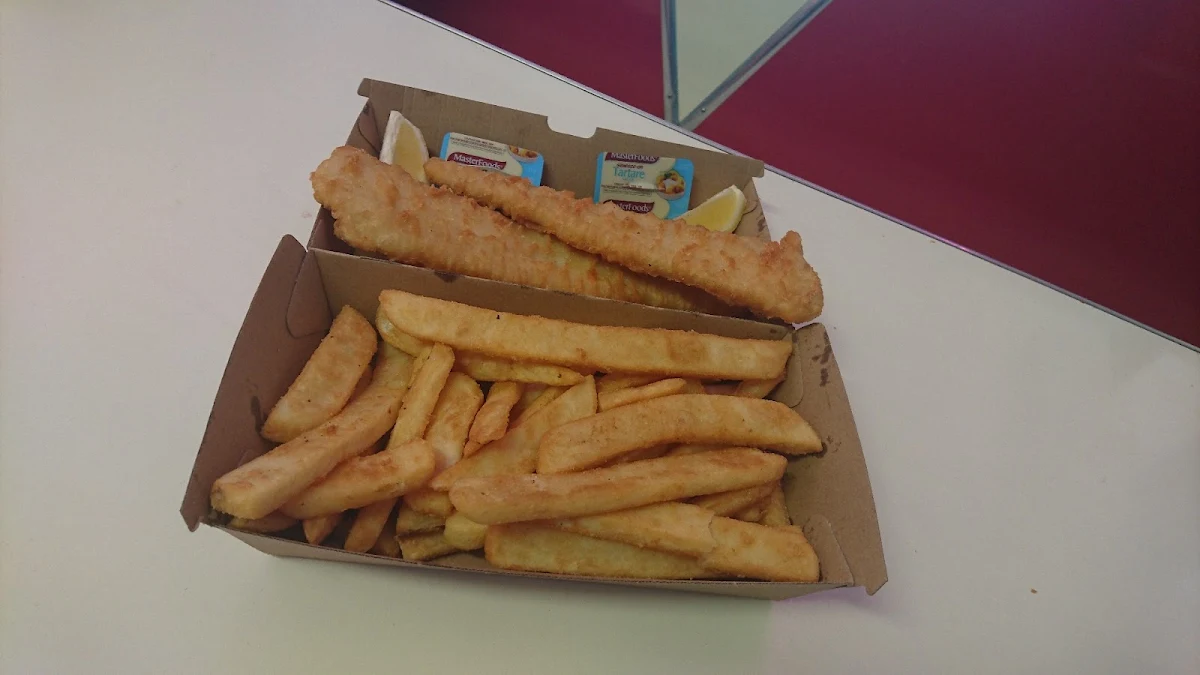 Fish and Chips, Gunna Doo Bakery