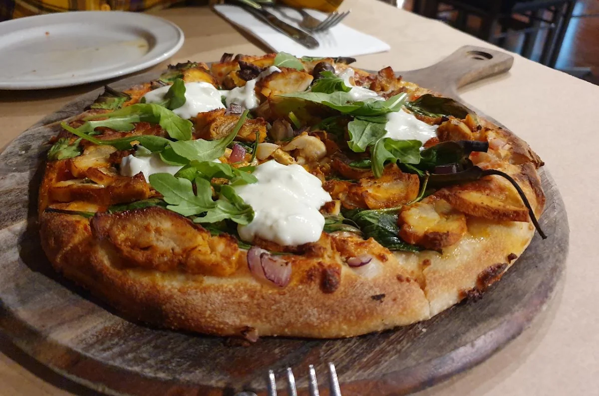 Tandoori Chicken Pizza