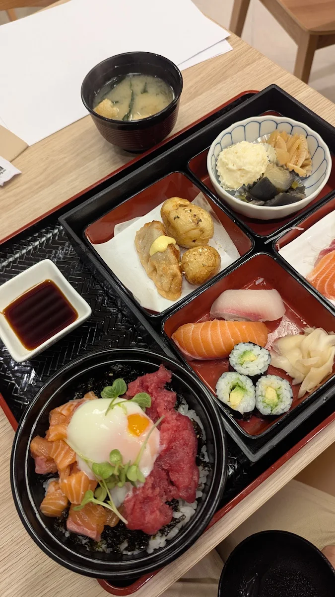 Highlights, Tamon Sushi Bar