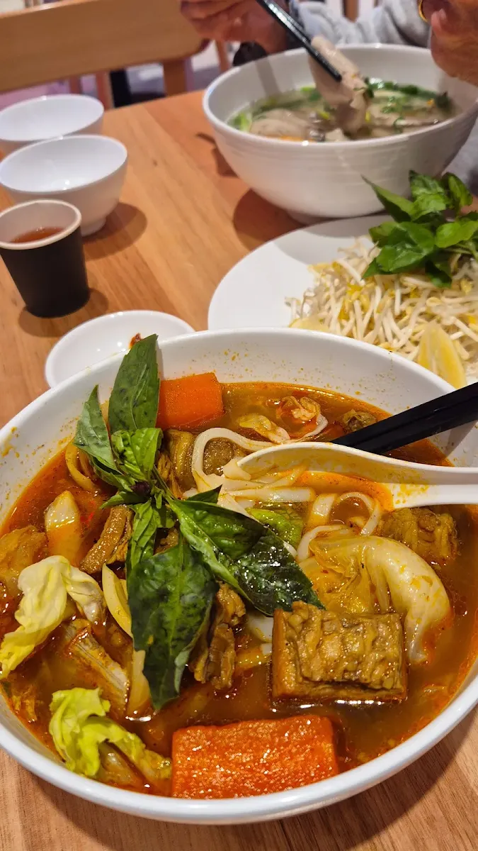 Highlights, Phuong Nam