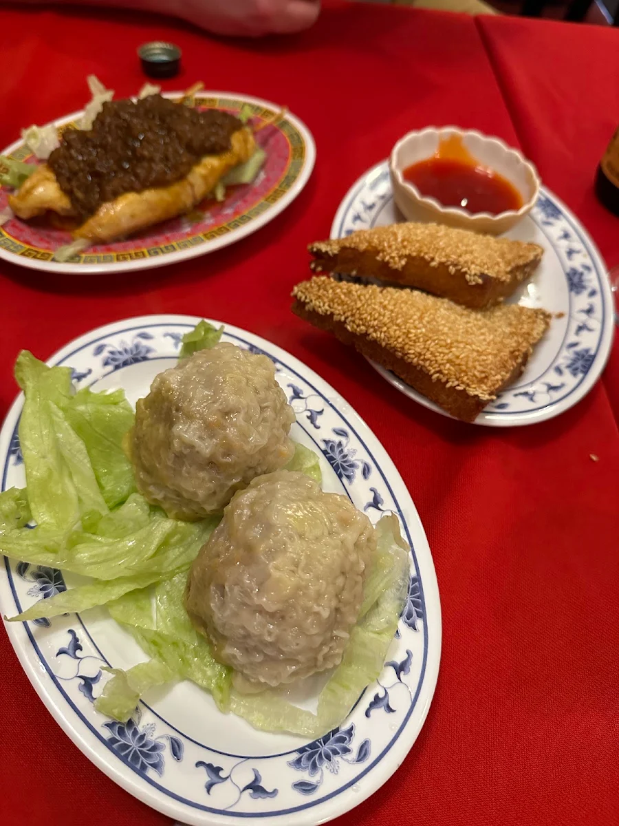 Highlights, Dragon Palace