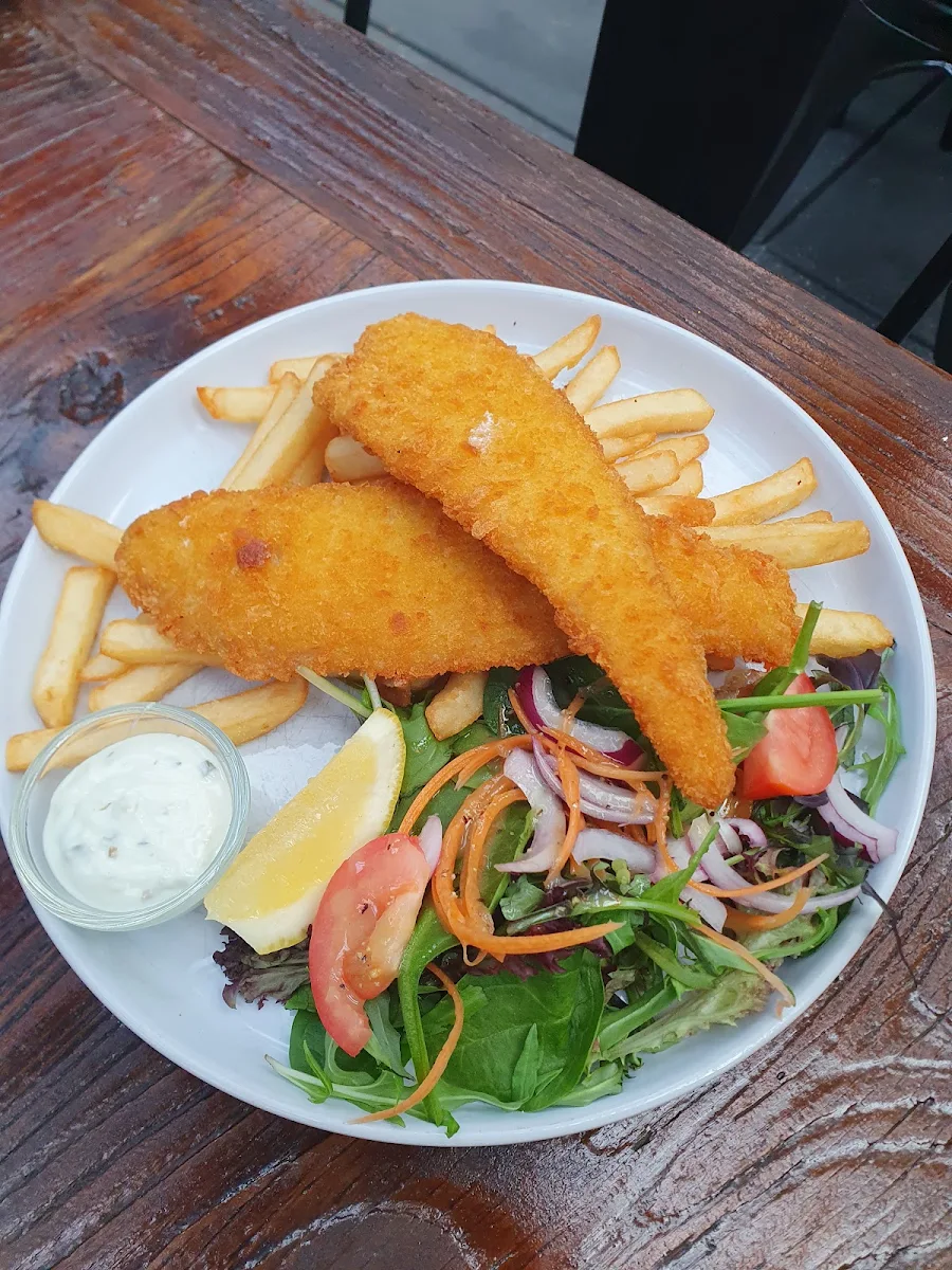 Fish & Chips, Lokal Cafe 3030