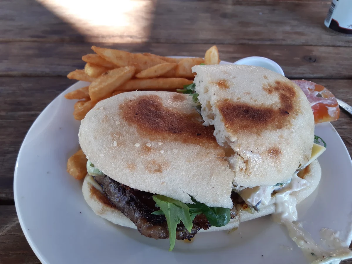 Steak Sandwich, Pannawonica Tavern