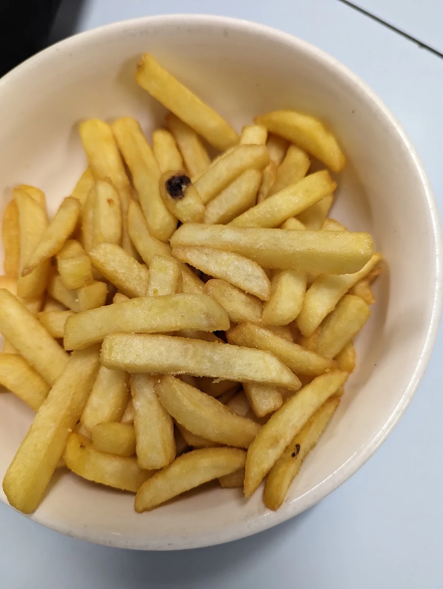Chips, Thai Restaurant at Oberon Golf Club