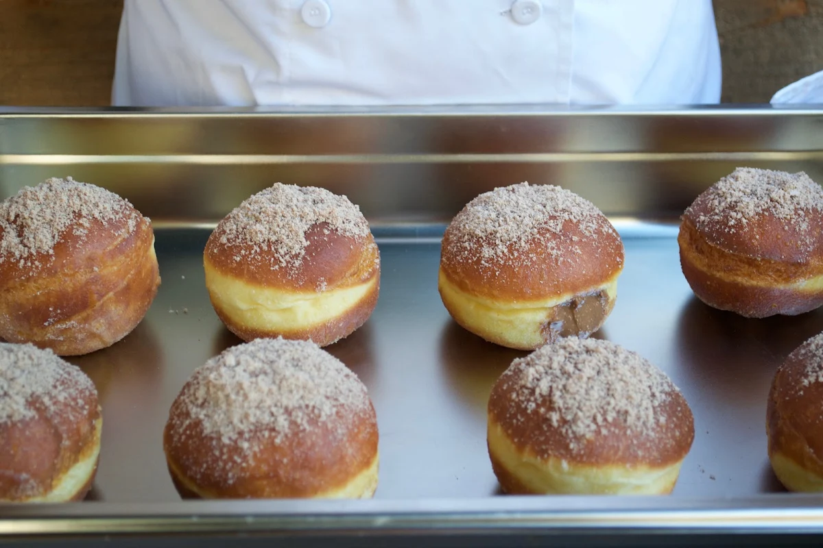 Highlights, Levain Doughnuts