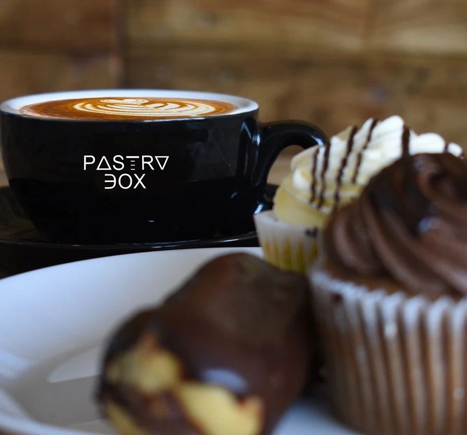 Highlights, Pastry Box