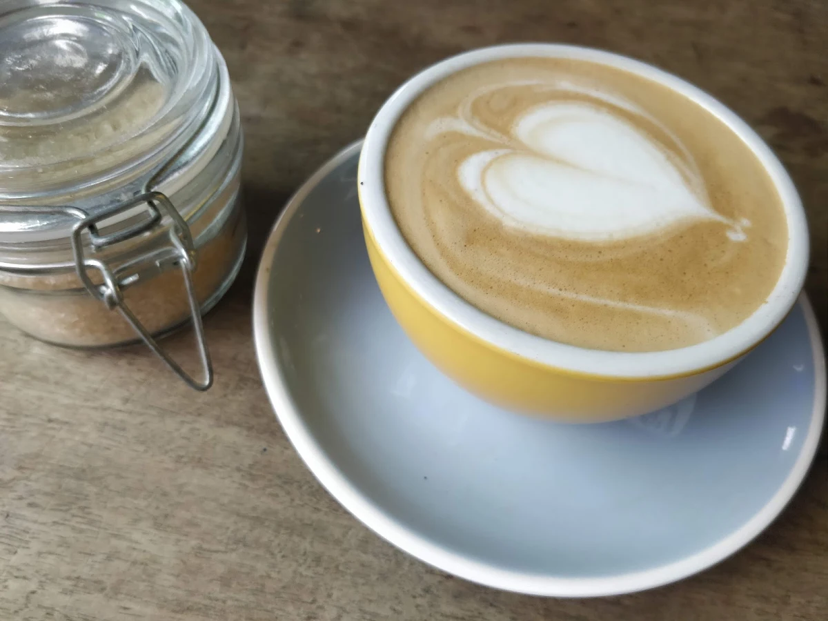 Flat White, The Burrow