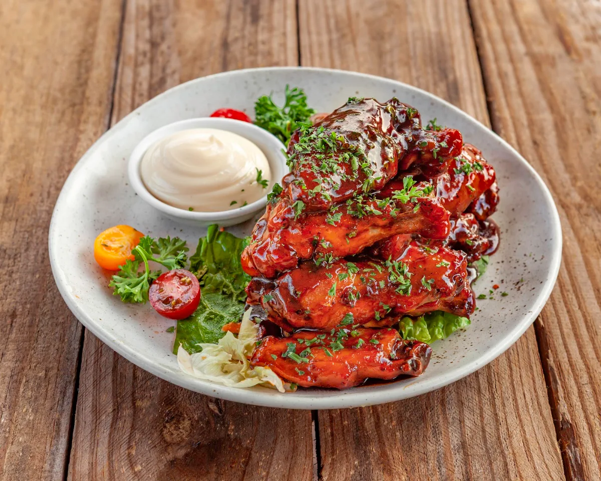 Highlights, SOLE RESTAURANT & BAR