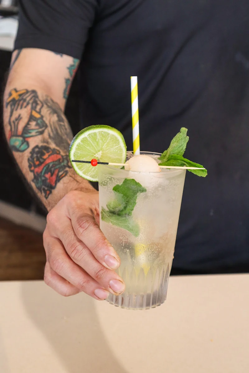 Lemon Lime & Bitters