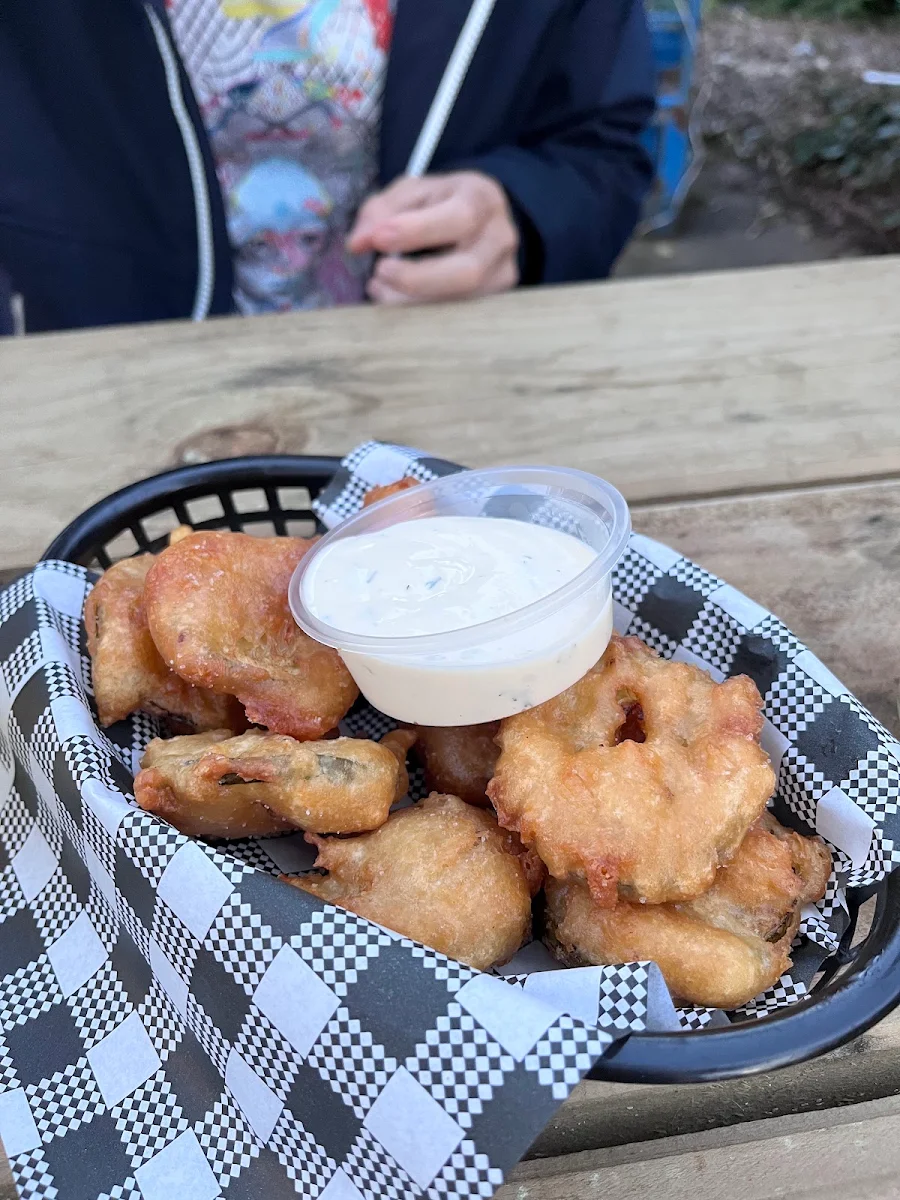 Highlights, Boozy Burgers
