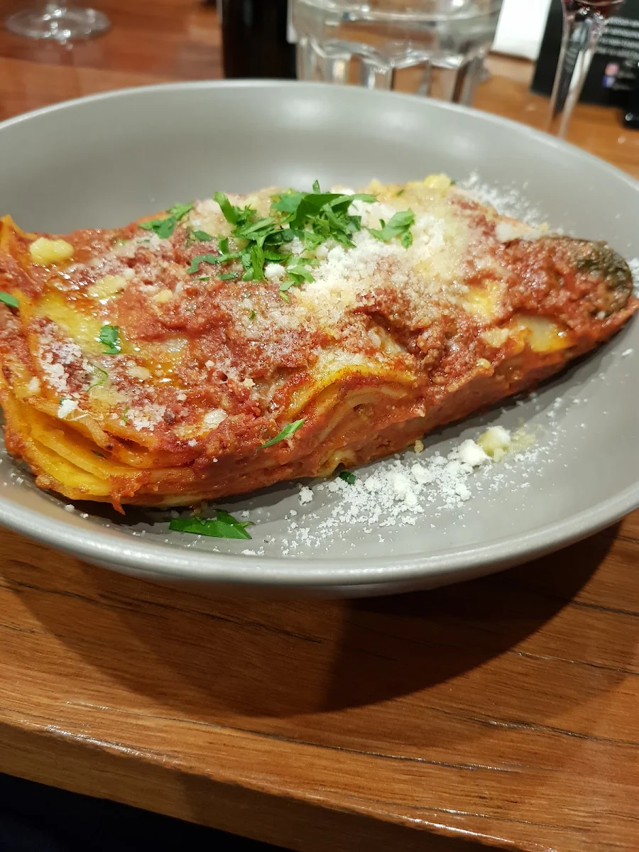 Lasagna, Verace Pizzeria