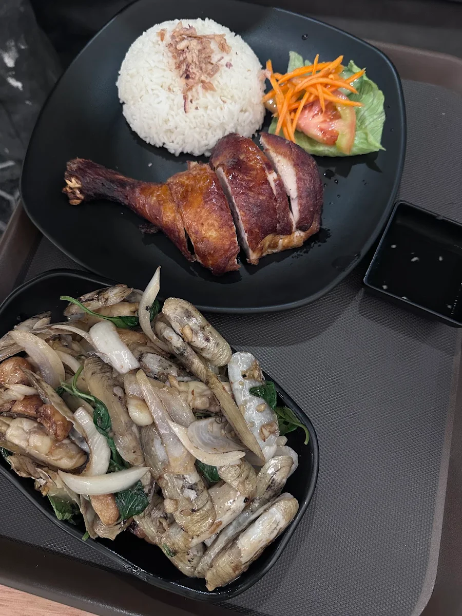 Highlights, The Valley Bistro