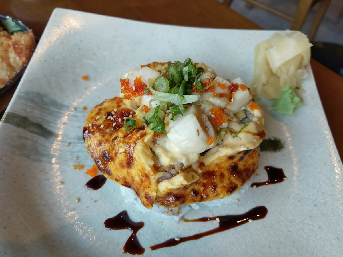 Volcano Roll, Mikazuki Parramatta