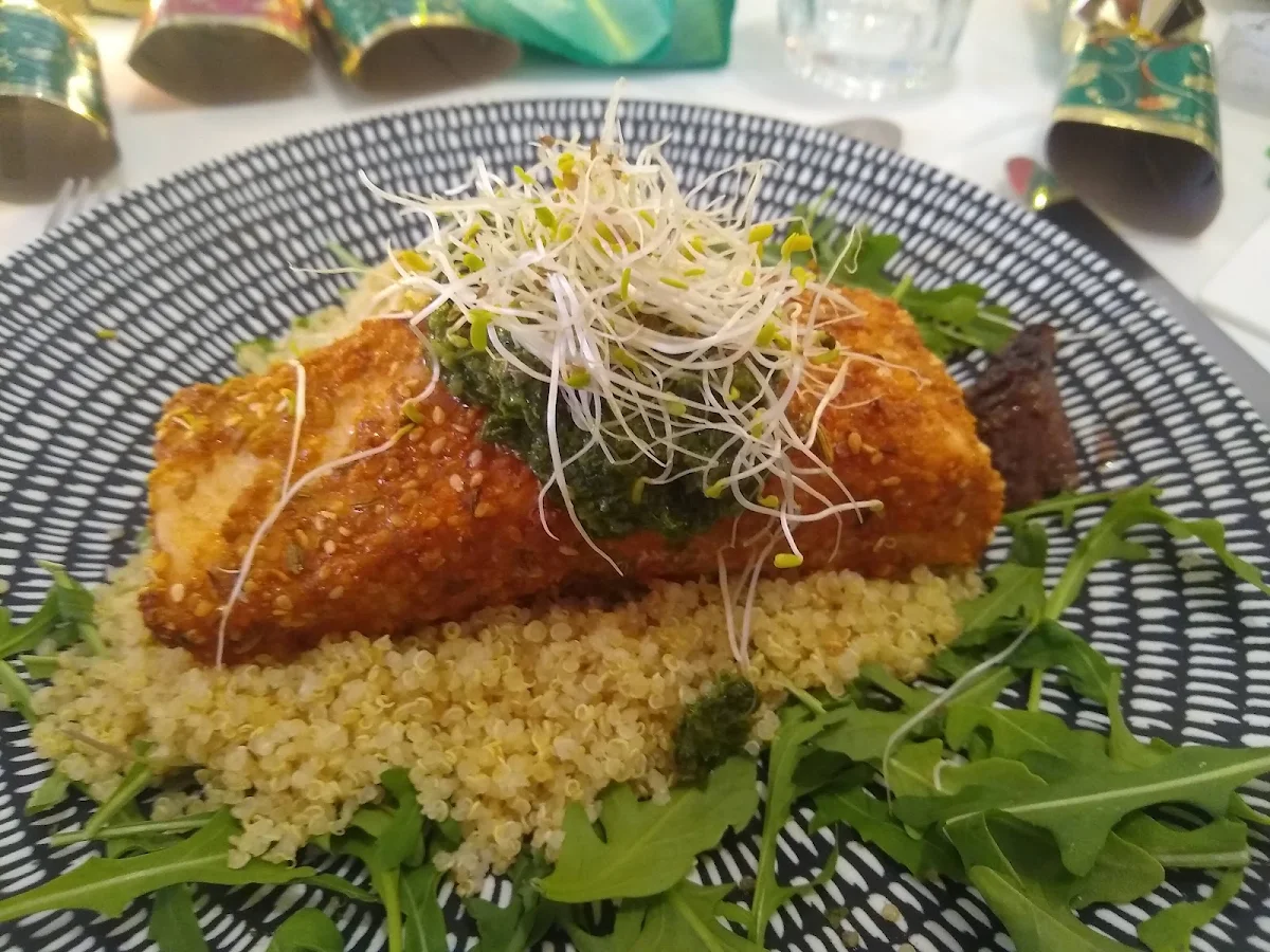Salmon, Seacliff Beach Hotel