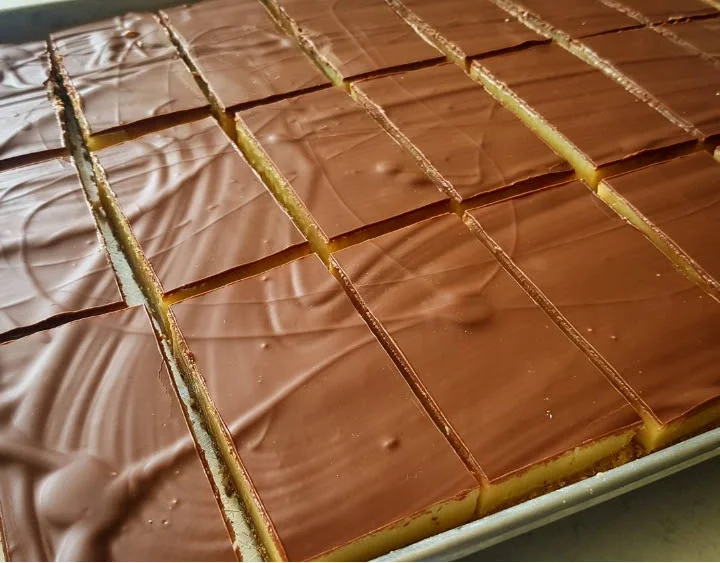 Caramel Slice, Malaga Restaurant