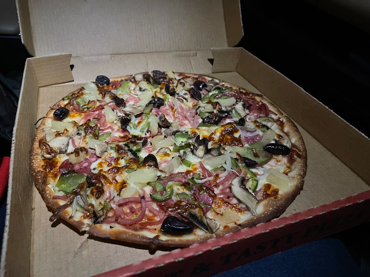 Highlights, Bellinis Pizza Bar