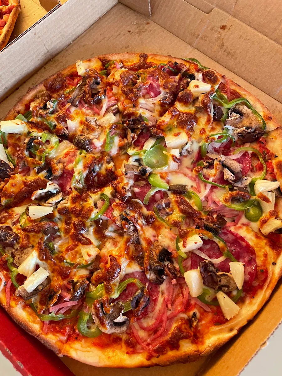 Meat Lovers, Bellinis Pizza Bar