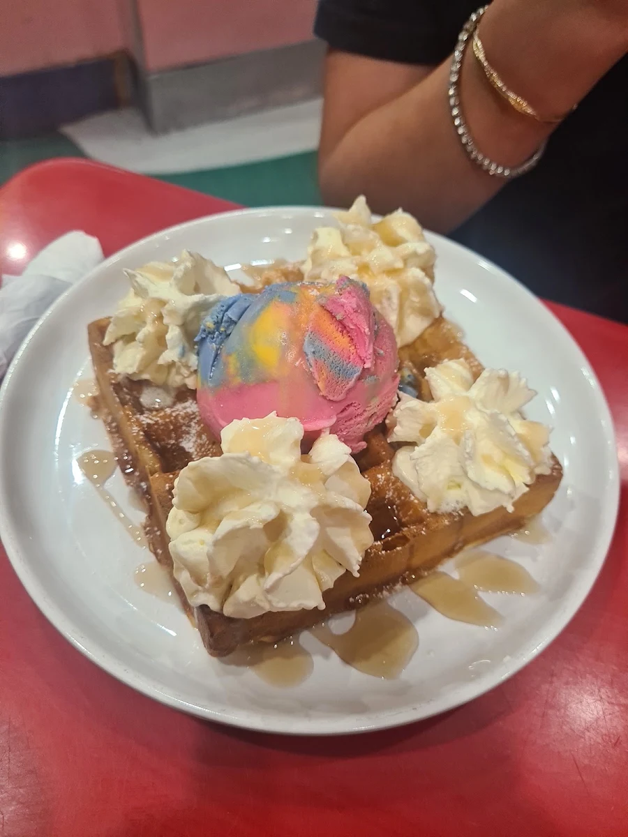 Highlights, Freo Icecream & Waffles