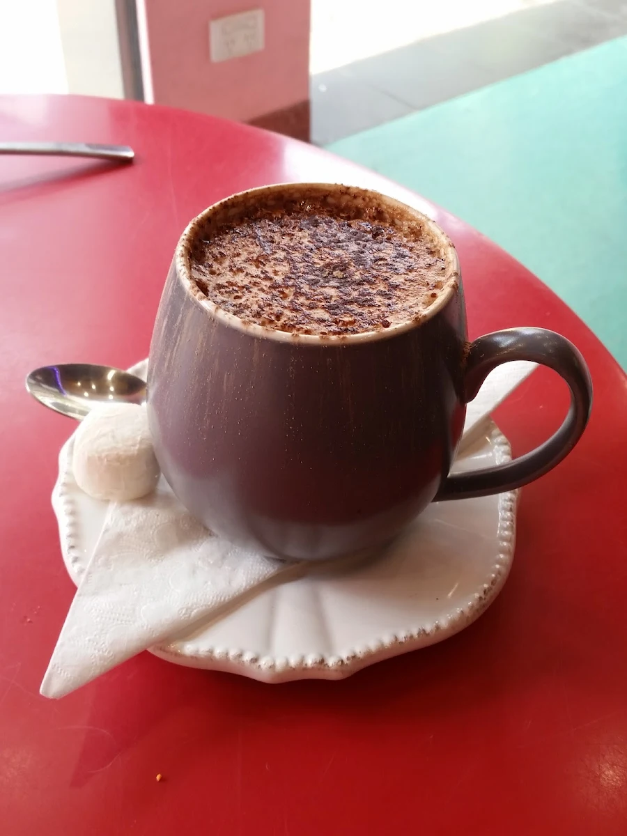 Hot Chocolate, Freo Icecream & Waffles
