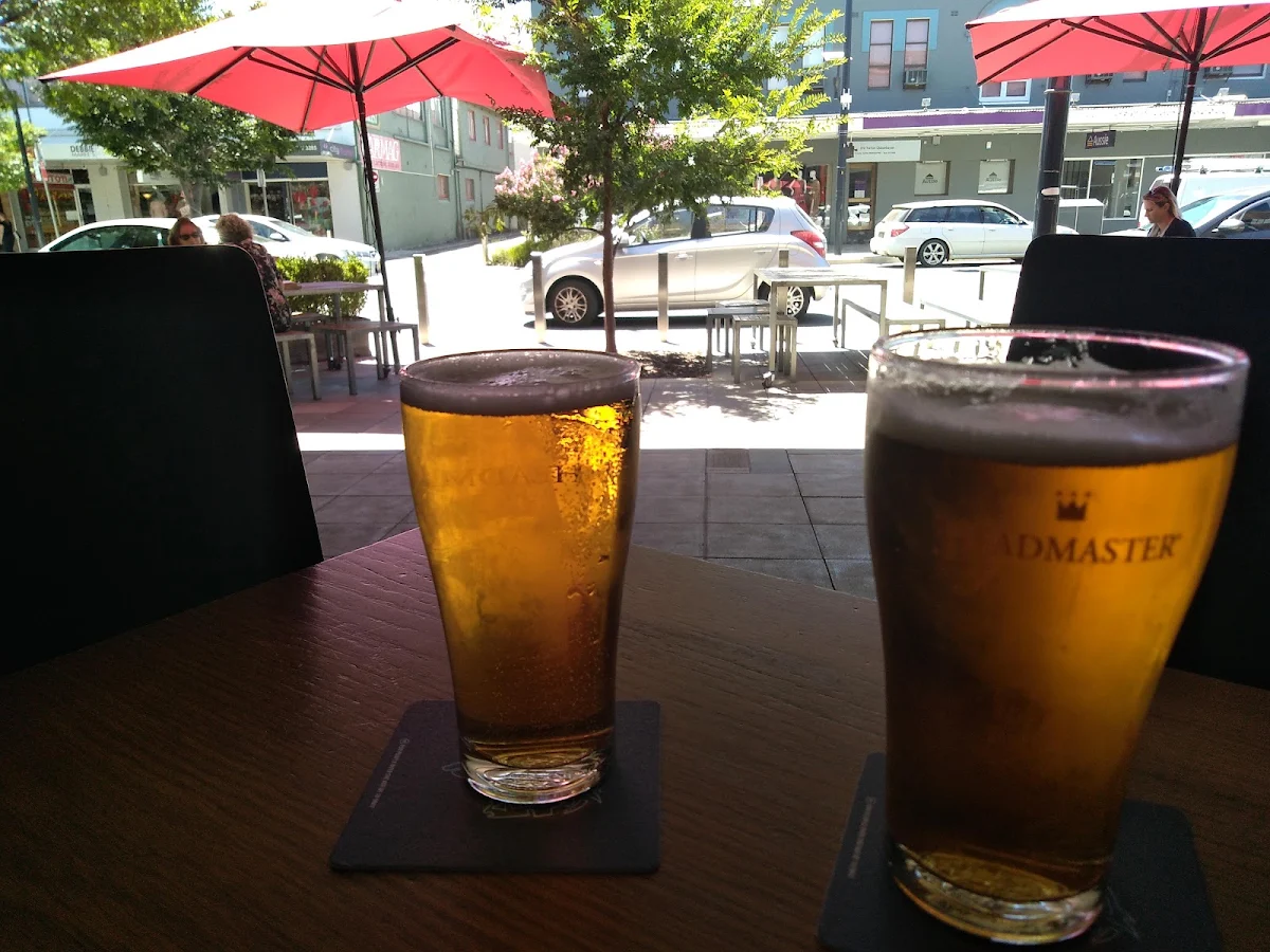 Icy Cold Beer, The Royal Hotel QBN