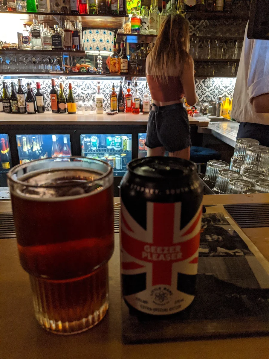 Beers, Babylon Bar Darwin