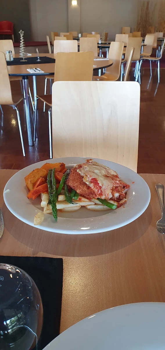 Parma, Monbulk Bistro