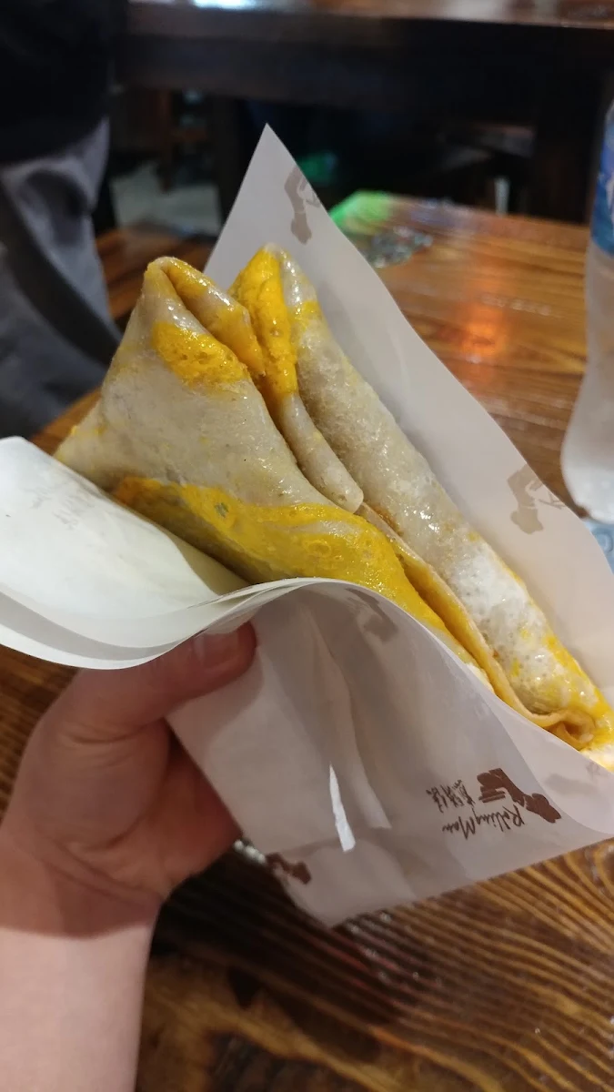 Egg Pancakes, 8 Street Mt Ommaney 八號胡同