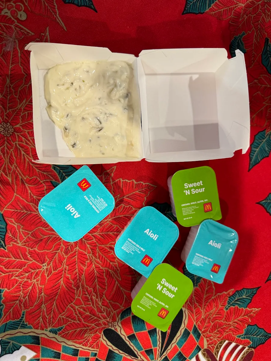 Random Sauces, McDonald's Golden Grove